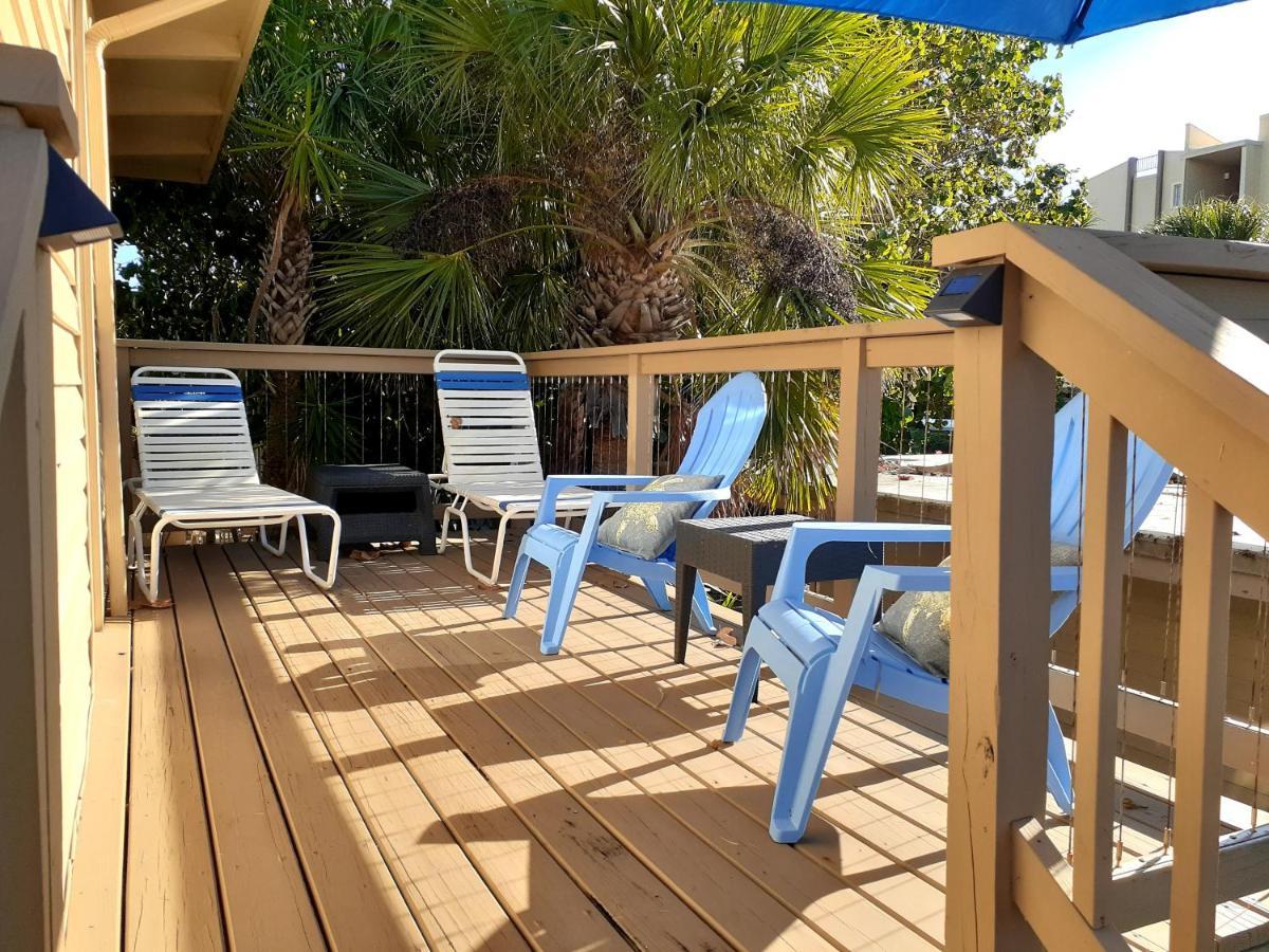Turtle Crawl Inn - Longboat Key Bagian luar foto