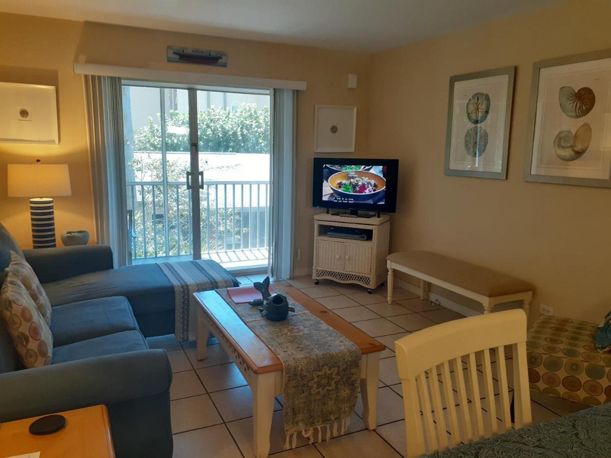 Turtle Crawl Inn - Longboat Key Bagian luar foto
