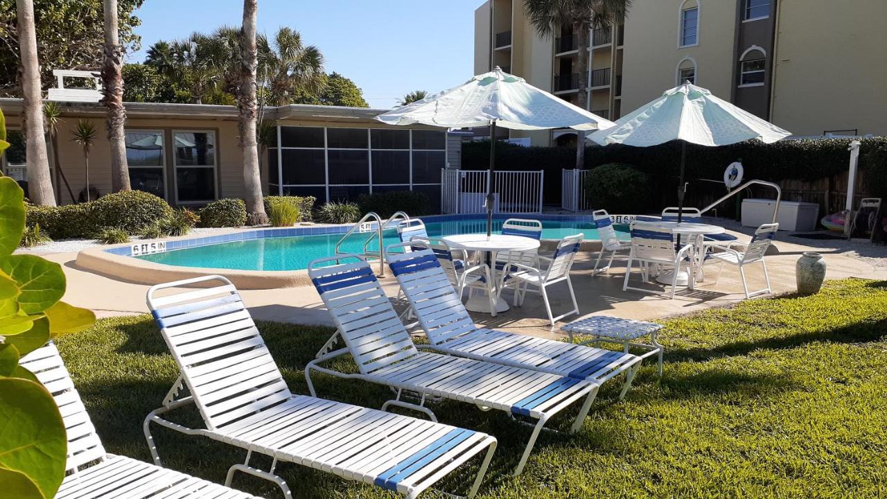 Turtle Crawl Inn - Longboat Key Bagian luar foto