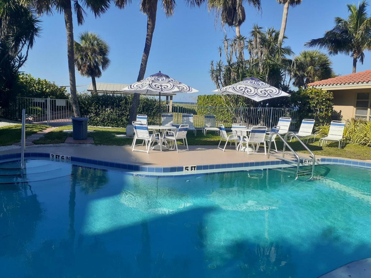 Turtle Crawl Inn - Longboat Key Bagian luar foto