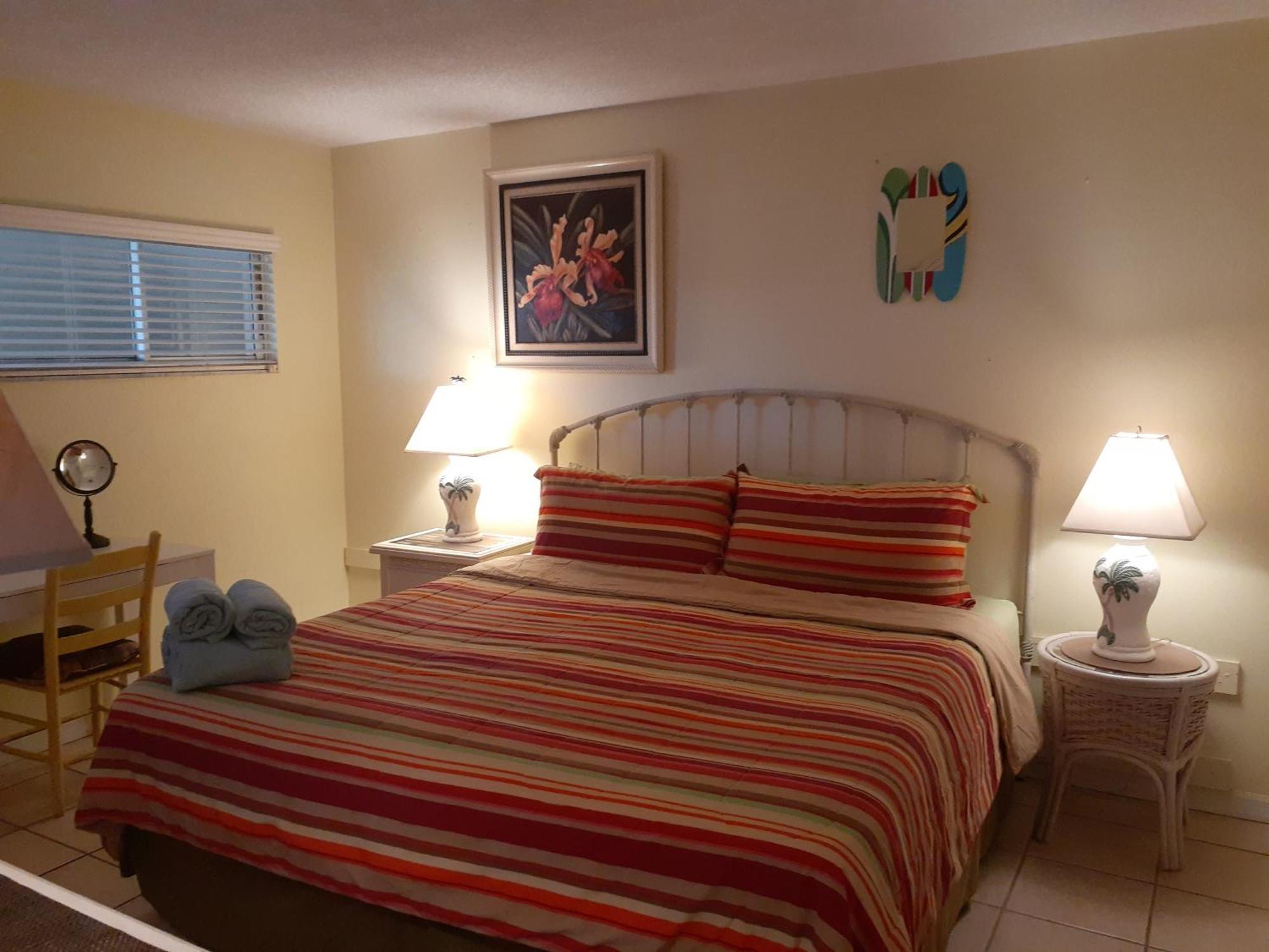 Turtle Crawl Inn - Longboat Key Bagian luar foto