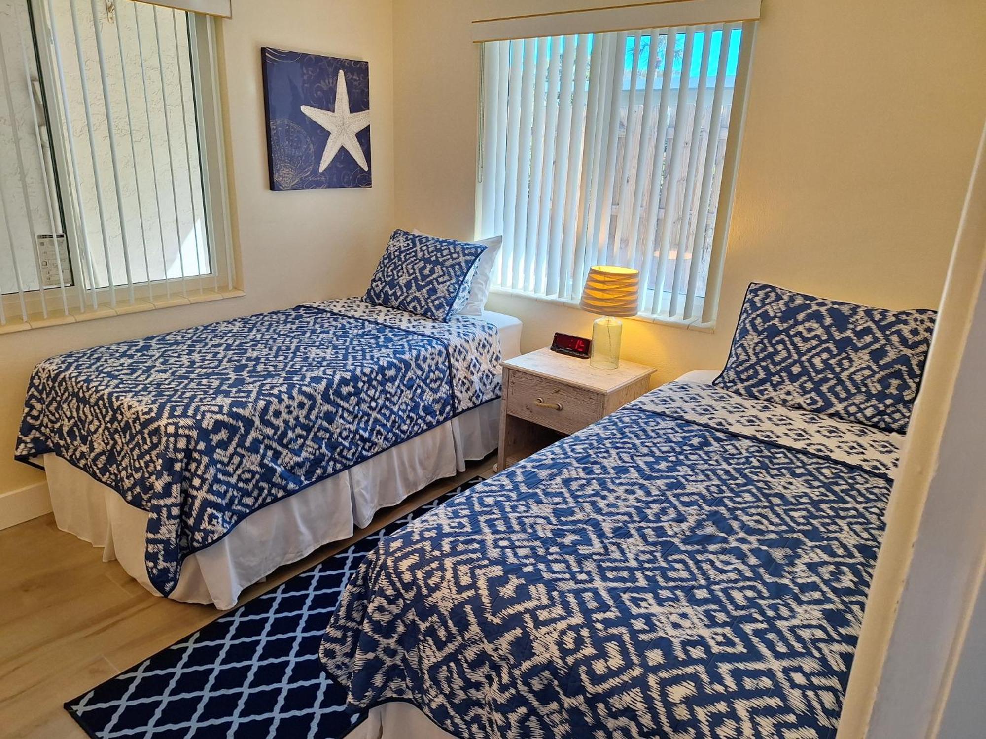 Turtle Crawl Inn - Longboat Key Bagian luar foto