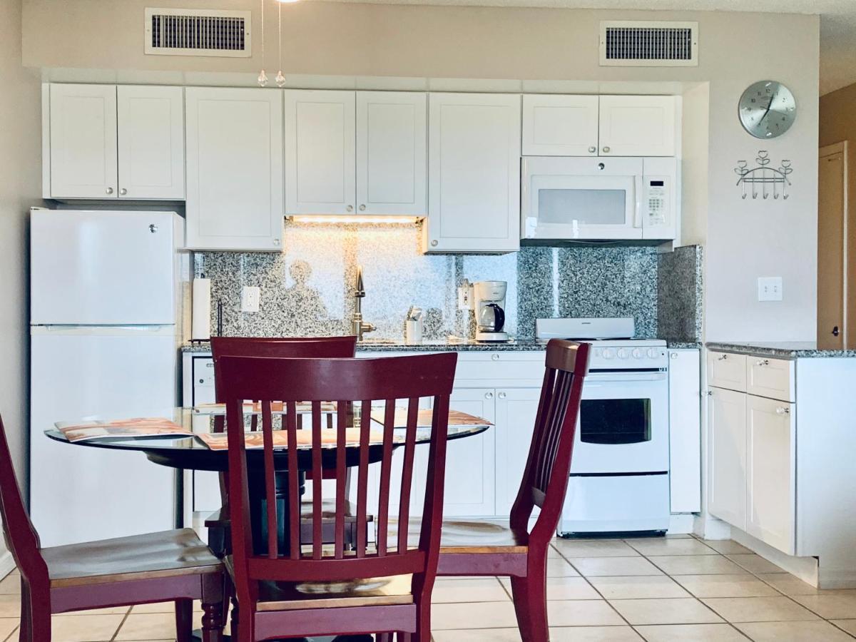 Turtle Crawl Inn - Longboat Key Bagian luar foto